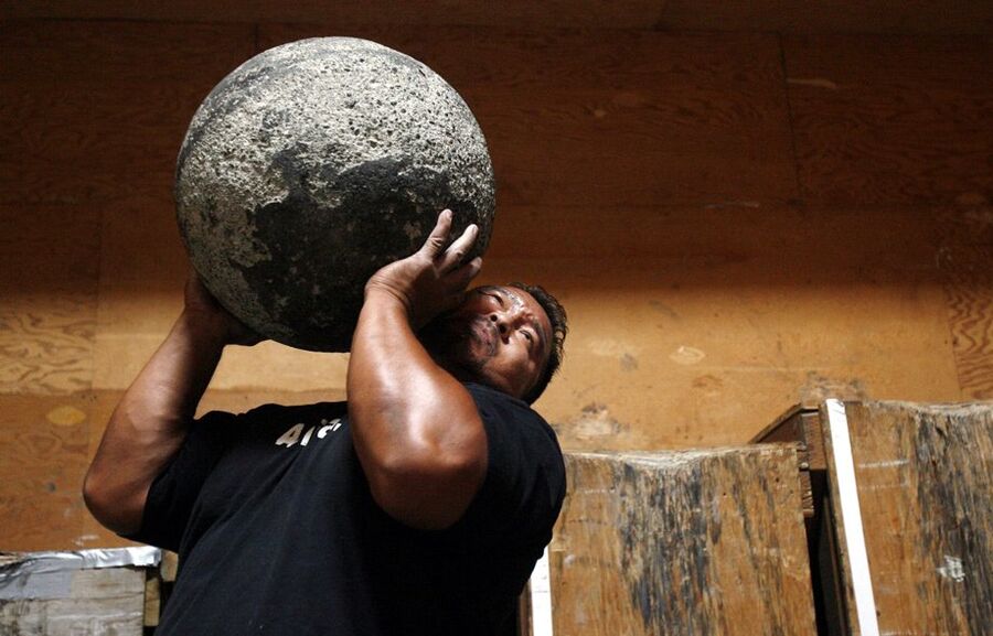 Lifting weights causes hemorrhoids and prostatitis